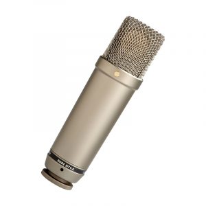 rode nt1-a cardioid condenser microphone with shock mount